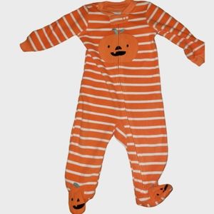 Carter's pumpkin sleep n play